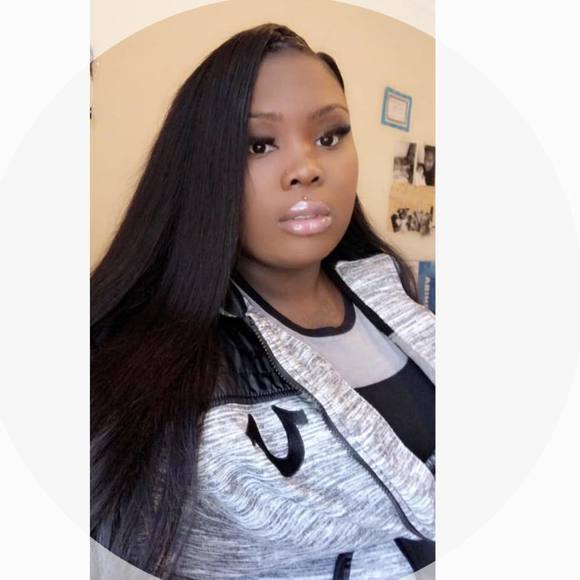 Meet your Posher, Kita - Picture 1 of 1